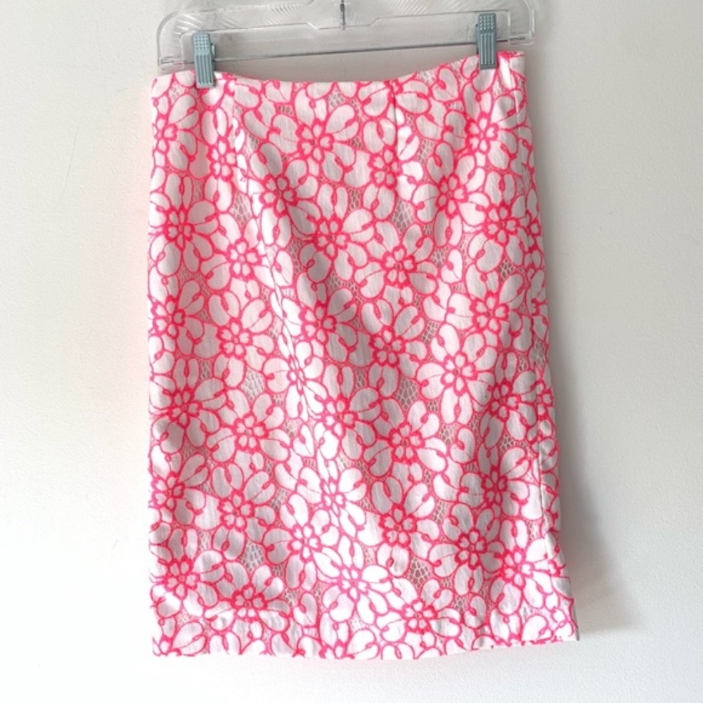 Lilly Pulitzer Lace Pink Pencil Skirt Size 4